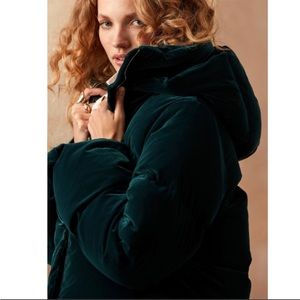 Banana Republic Green Puffer Coat L